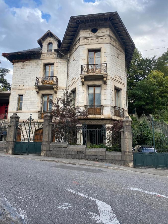 אקס-לה-באינס Villa Bagatelle מראה חיצוני תמונה